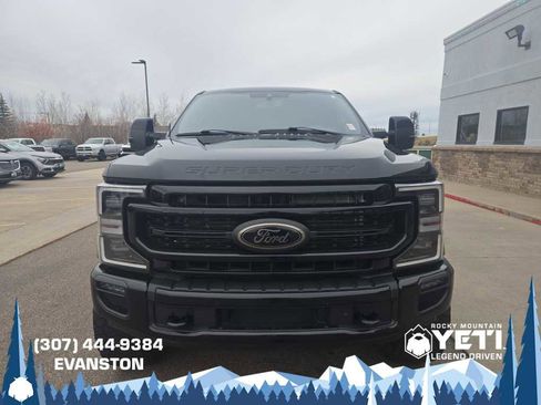 Used 2022 Ford F350 Lariat w/ Black Appearance Package image 8