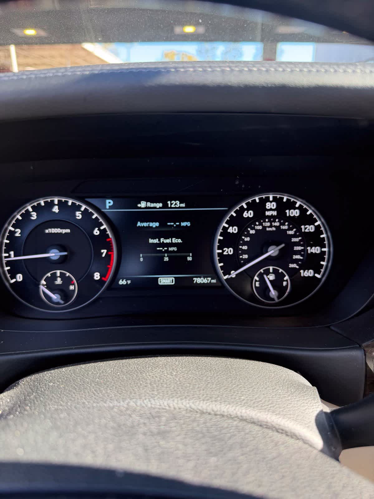 Used 2018 Genesis G90 5.0 Ultimate RWD image 27