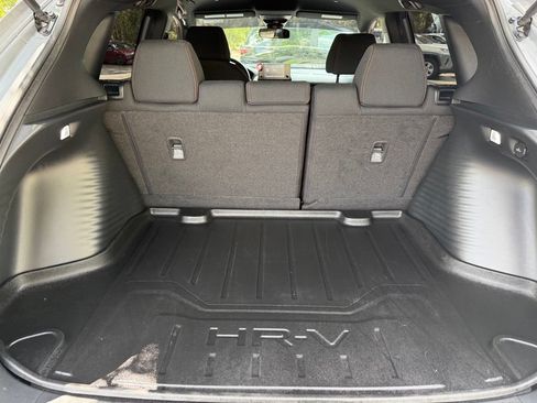 Certified 2025 Honda HR-V Sport image 7