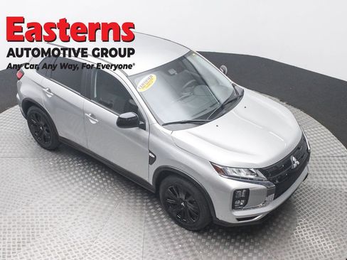 Used 2024 Mitsubishi Outlander Sport LE AWD/4WD image 3
