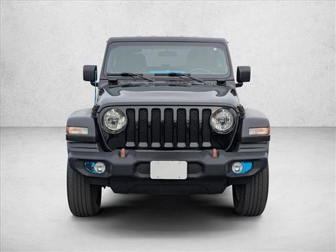 Used 2021 Jeep Wrangler Sport S image 2