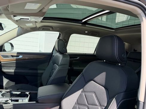 New 2026 Volkswagen Atlas SE AWD/4WD image 17
