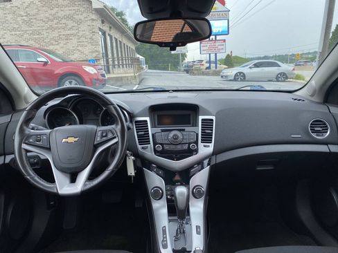 Used 2014 Chevrolet Cruze LT FWD image 22