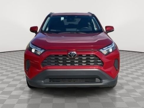 Used 2025 Toyota RAV4 XLE w/ Convenience Package image 2
