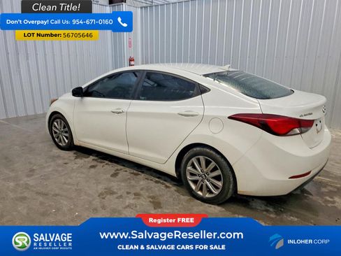 Used 2014 Hyundai Elantra SE w/ Option Group 02 FWD image 3