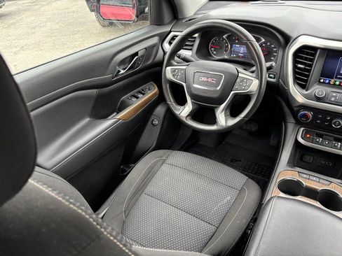 Used 2023 GMC Acadia SLE w/ Driver Convenience Package image 14