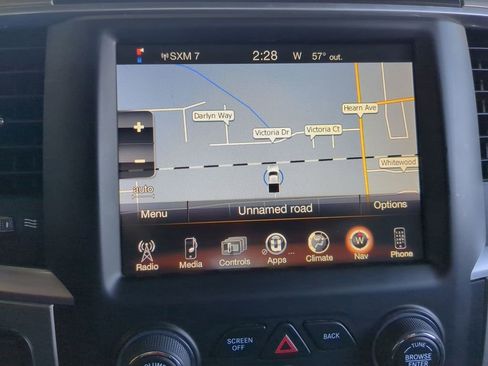 Used 2017 RAM 2500 SLT image 16