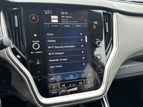 Used 2024 Subaru Outback Premium image 28