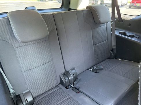 Used 2019 Chevrolet Suburban LS w/ All-Season Package AWD/4WD image 38