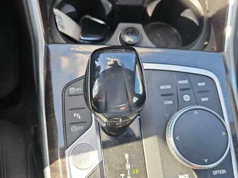 Used 2020 BMW 330i Sedan w/ Driving Assistance Package image 18