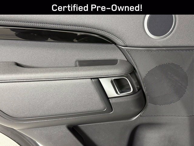 Used 2025 Land Rover Discovery S AWD/4WD image 21