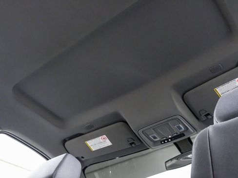 Used 2023 Chevrolet Silverado 3500 LT w/ Convenience Package image 29