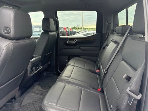 Used 2024 Chevrolet Silverado 1500 RST w/ Redline Edition AWD/4WD image 15