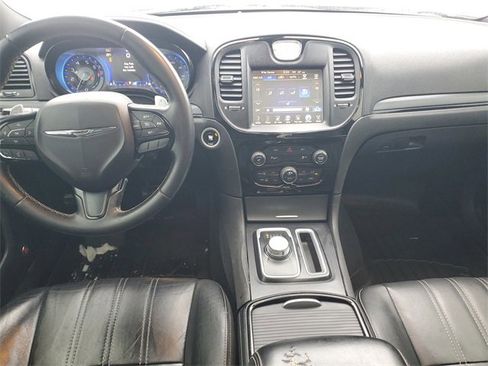 Used 2015 Chrysler 300 S w/ 300S Premium Group image 10