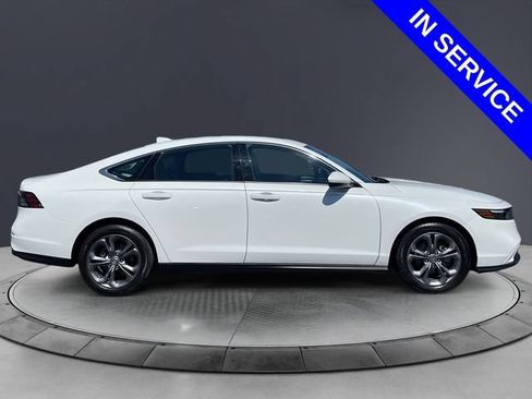 Used 2024 Honda Accord EX image 6