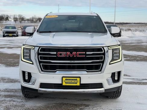 Used 2024 GMC Yukon SLT image 2