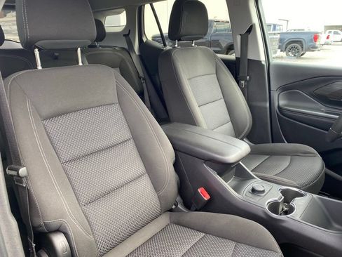 Used 2024 GMC Terrain SLE AWD/4WD image 17