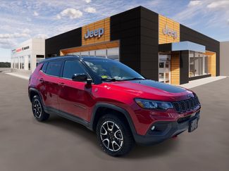 Certified 2026 Jeep Compass Trailhawk AWD/4WD video 1
