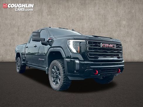 Used 2024 GMC Sierra 2500 AT4 w/ Technology Package AWD/4WD image 1