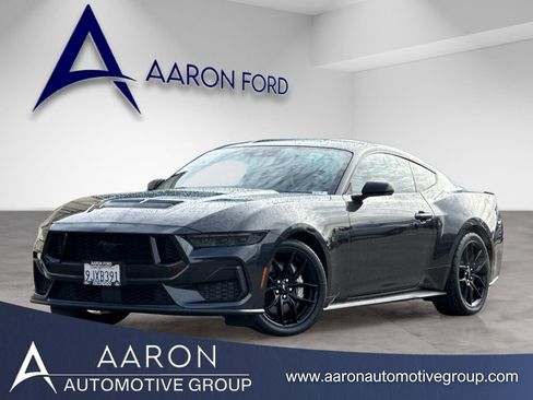 Used 2024 Ford Mustang GT image 1