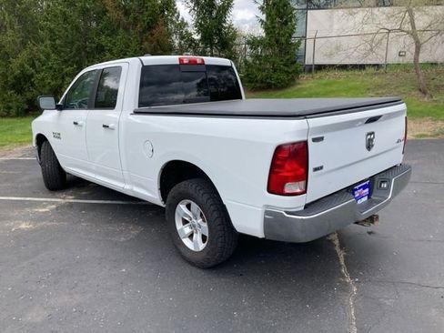 Used 2017 RAM 1500 Classic SLT AWD/4WD image 4