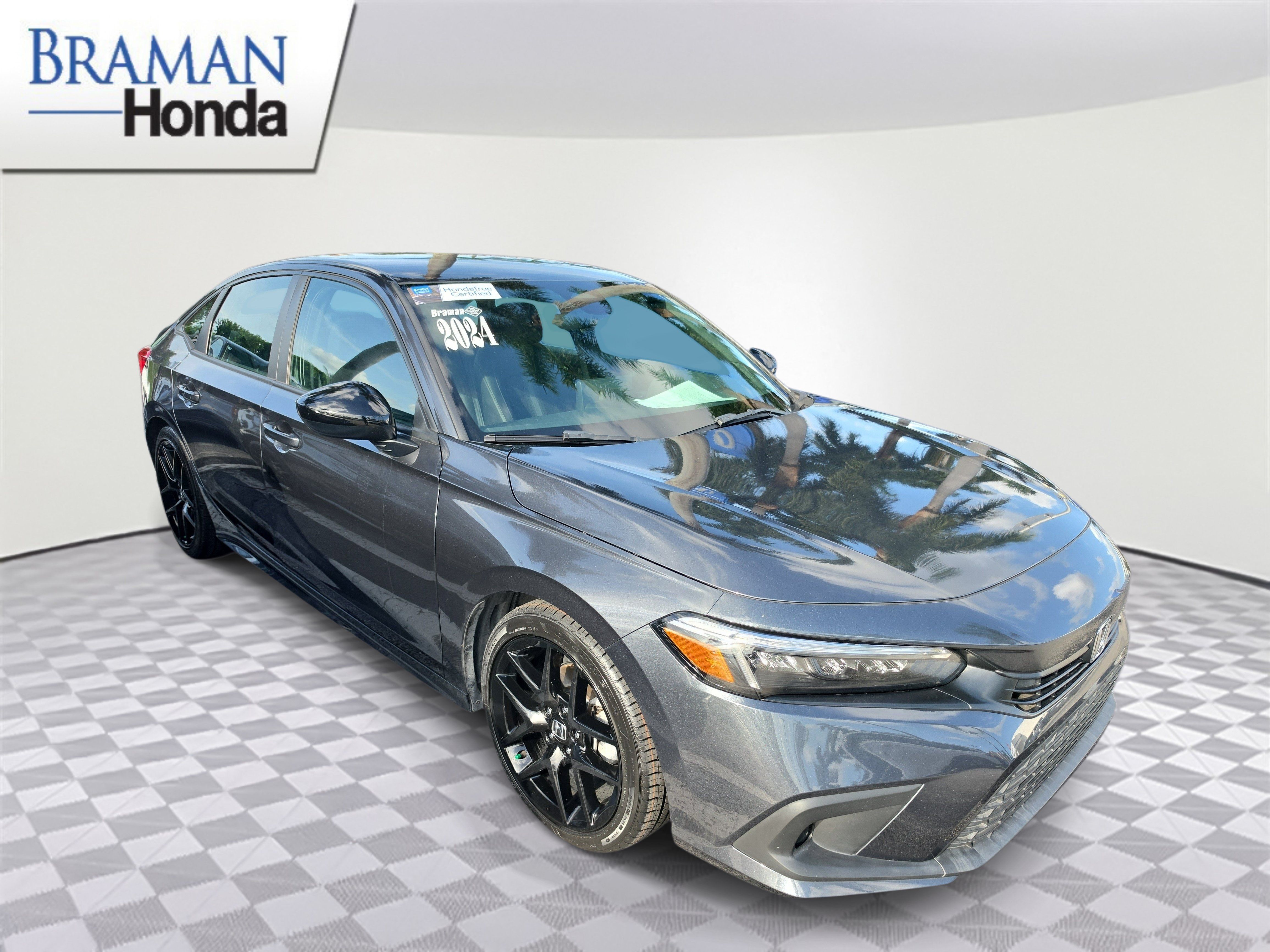 Certified 2024 Honda Civic Sport image 2