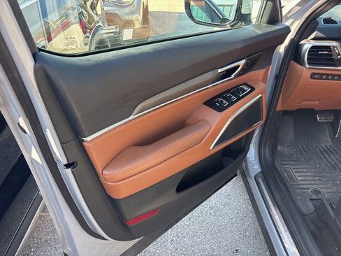 Certified 2025 Kia Telluride SX X-Line image 10