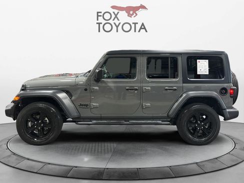 Used 2022 Jeep Wrangler Unlimited Sport AWD/4WD image 3