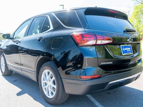Used 2024 Chevrolet Equinox LT FWD image 8
