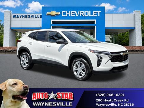 New 2026 Chevrolet Trax LS w/ Driver Confidence Package FWD image 1