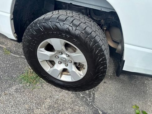 Used 2023 RAM 1500 Lone Star AWD/4WD image 8