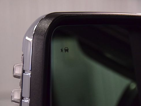 Used 2024 Chevrolet Silverado 2500 High Country w/ Z71 Off-Road Package AWD/4WD image 16