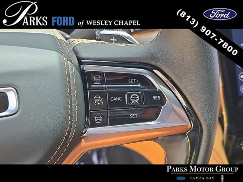 Used 2025 Jeep Grand Cherokee L Summit AWD/4WD image 31