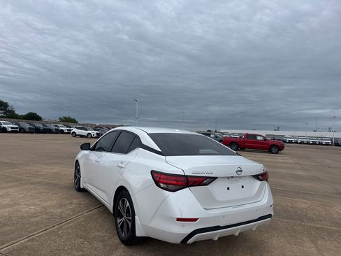 Certified 2022 Nissan Sentra SV w/ All-Weather Package FWD image 16