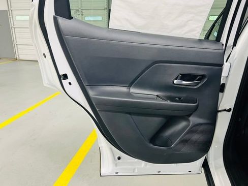 New 2026 Nissan Kicks SV FWD image 25