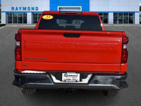 Used 2023 Chevrolet Silverado 1500 LT AWD/4WD image 4