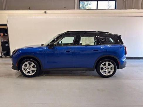 New 2025 MINI Cooper Countryman S image 2