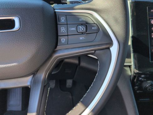 New 2026 Jeep Grand Cherokee Laredo X image 20