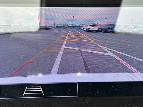 Used 2024 Chevrolet Malibu LT image 24