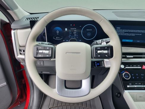 Used 2024 Hyundai Santa Fe Calligraphy FWD image 9