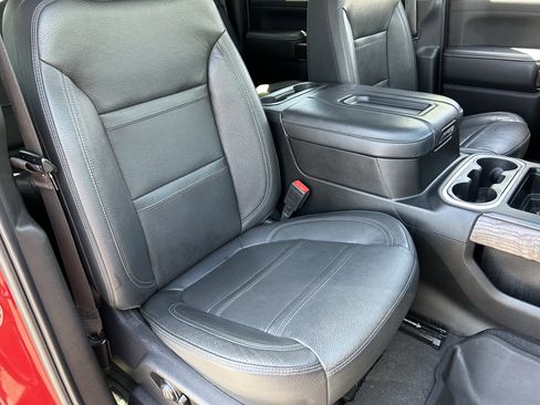 Used 2021 GMC Sierra 3500 Denali AWD/4WD image 8