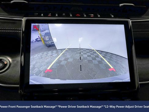 Used 2022 Jeep Grand Cherokee Overland w/ Luxury Tech Group IV image 8