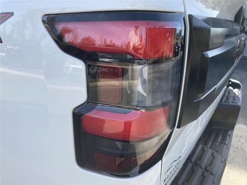 New 2026 Nissan Frontier PRO-4X w/ Pro-4x Convenience Package image 11