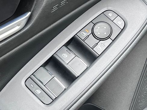 New 2026 Nissan Sentra SV FWD image 11