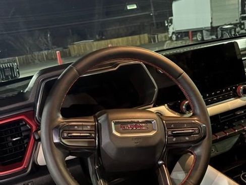 Used 2024 GMC Canyon AT4X image 16