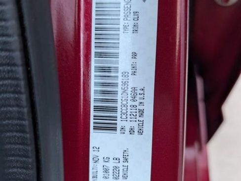 Used 2013 Chrysler 200 Limited FWD image 35