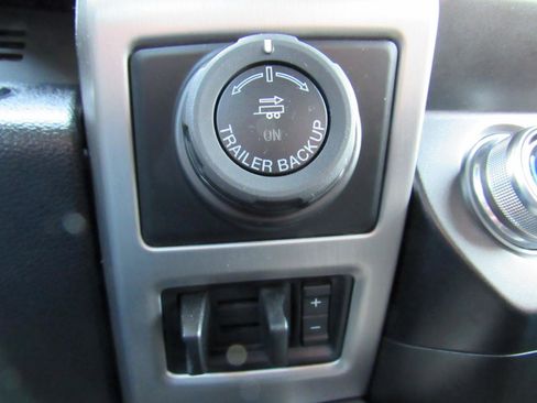 Used 2019 Ford F150 Platinum w/ Equipment Group 701A Luxury image 23