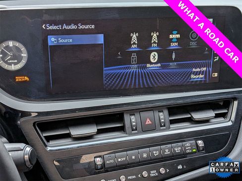 Used 2022 Lexus ES 350 w/ Premium Package image 15