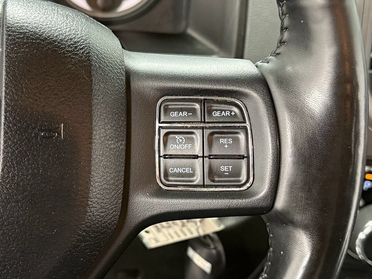 Used 2019 RAM 1500 Express w/ Wheel & Sound Group AWD/4WD image 17