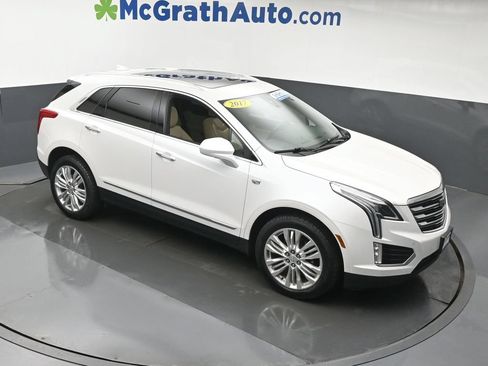 Used 2017 Cadillac XT5 Premium Luxury AWD/4WD image 3